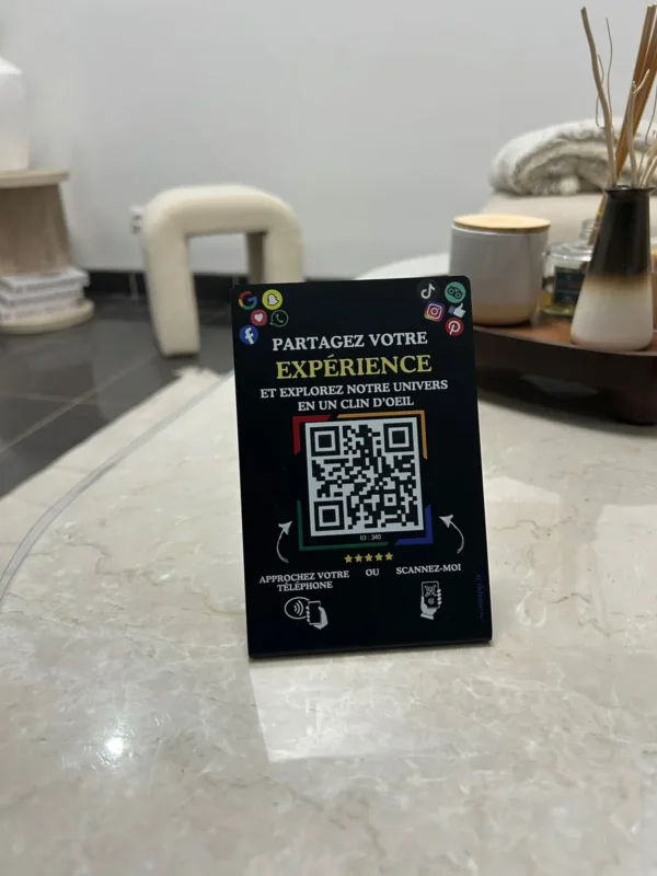 Présentoir NFC ScanUpp avis Google et réseaux sociaux