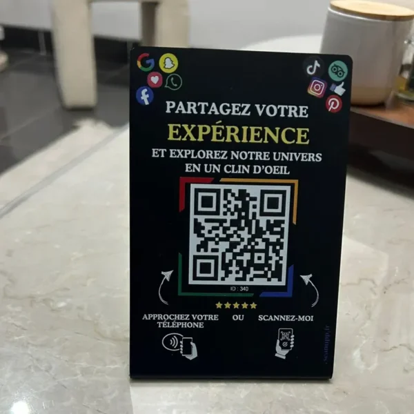 Présentoir NFC ScanUpp avis Google et réseaux sociaux